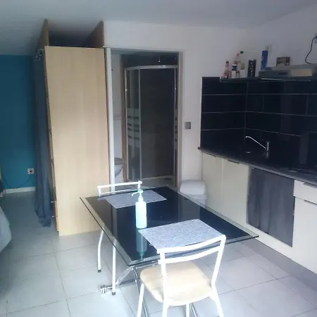 Studios - Bord De Plage Vias Exterior photo
